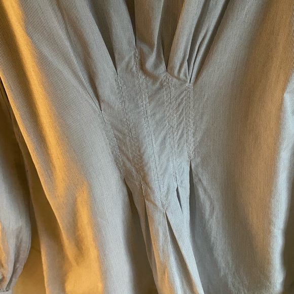 Retro Banana Republic Ruffle Front Blouse - Picture 6 of 9